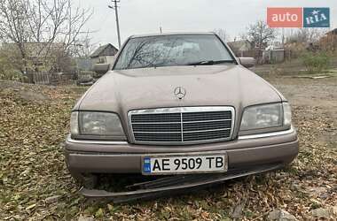 Седан Mercedes-Benz C-Class 1995 в Павлограді