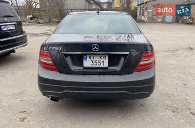 Седан Mercedes-Benz C-Class 2013 в 