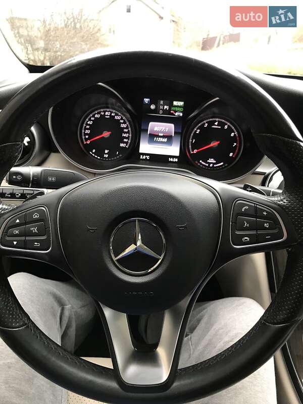 Седан Mercedes-Benz C-Class 2015 в Львові