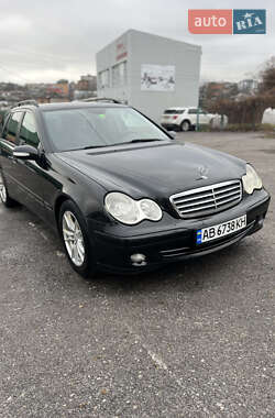 Універсал Mercedes-Benz C-Class 2005 в Жмеринці