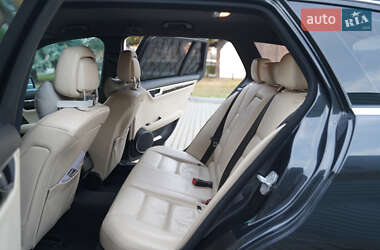 Универсал Mercedes-Benz C-Class 2012 в 
