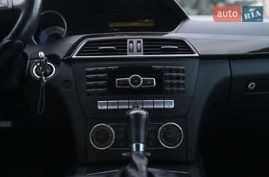 Универсал Mercedes-Benz C-Class 2012 в 
