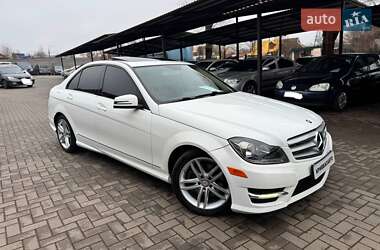 Седан Mercedes-Benz C-Class 2013 в Кривому Розі