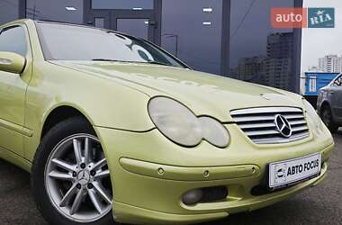 Купе Mercedes-Benz C-Class 2004 в Києві