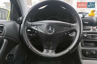 Купе Mercedes-Benz C-Class 2004 в Києві