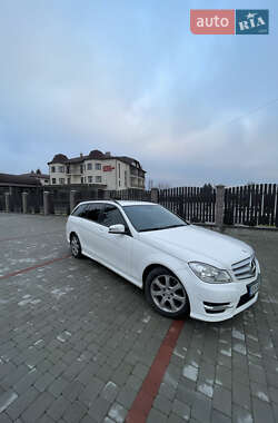 Універсал Mercedes-Benz C-Class 2013 в Старокостянтинові