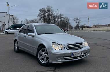 Седан Mercedes-Benz C-Class 2004 в Ізмаїлі