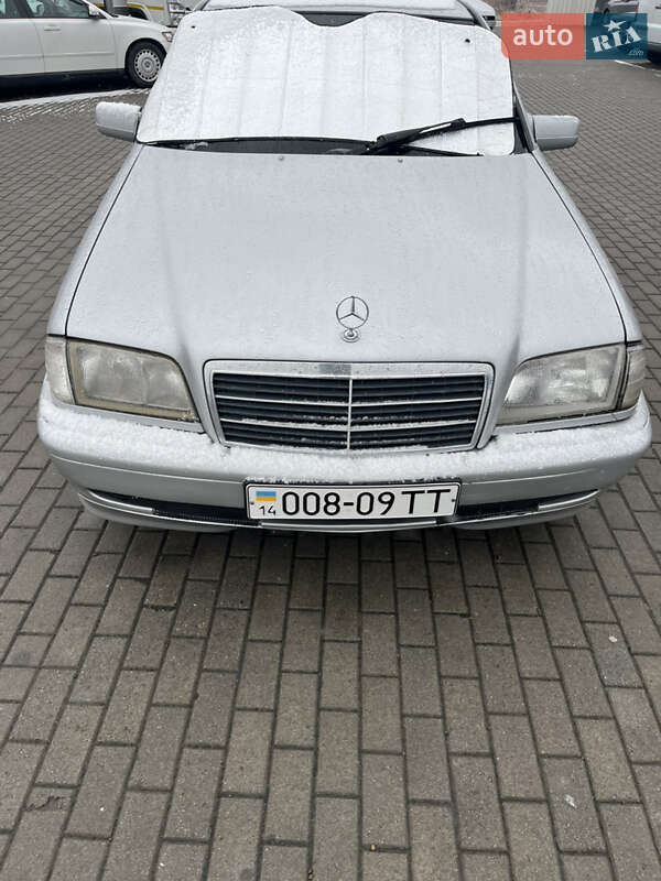 Седан Mercedes-Benz C-Class 1997 в Стрию