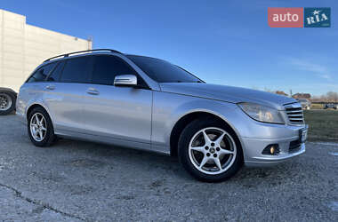 Универсал Mercedes-Benz C-Class 2008 в Львове