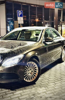 Седан Mercedes-Benz C-Class 2014 в Львові