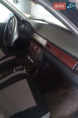 Седан Mercedes-Benz C-Class 1991 в 