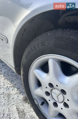 Универсал Mercedes-Benz C-Class 2003 в 