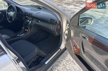 Универсал Mercedes-Benz C-Class 2003 в 