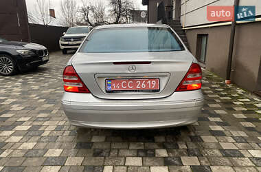 Седан Mercedes-Benz C-Class 2003 в Коломиї