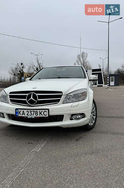 Седан Mercedes-Benz C-Class 2010 в Києві