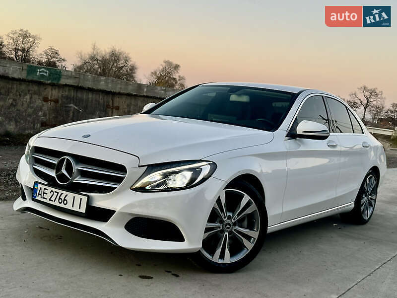 Седан Mercedes-Benz C-Class 2017 в Павлограде