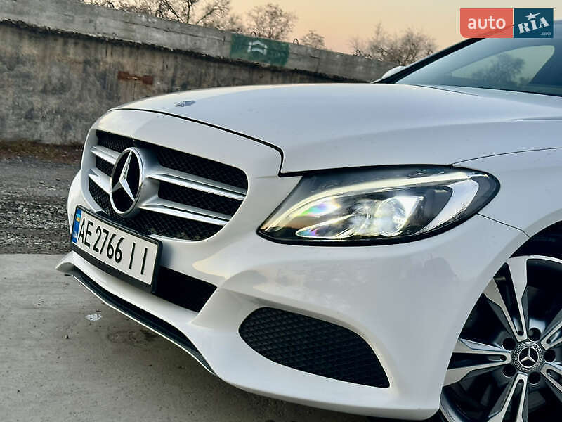 Седан Mercedes-Benz C-Class 2017 в Павлограде