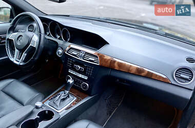 Седан Mercedes-Benz C-Class 2014 в Кам'янському