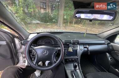 Седан Mercedes-Benz C-Class 2001 в Херсоне