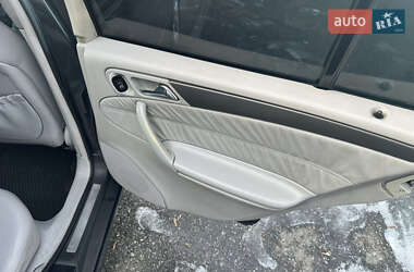Седан Mercedes-Benz C-Class 2001 в 