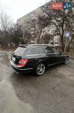 Універсал Mercedes-Benz C-Class 2009 в Полтаві