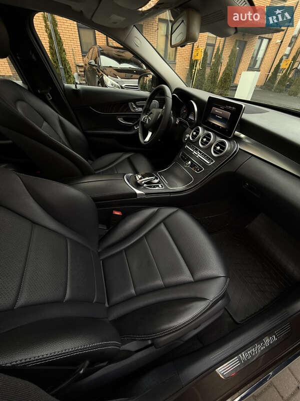 Седан Mercedes-Benz C-Class 2015 в Виннице