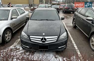 Седан Mercedes-Benz C-Class 2011 в 