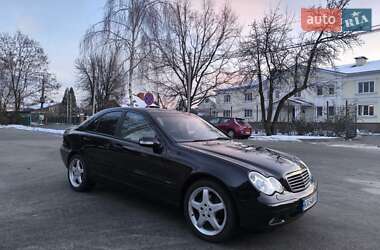 Седан Mercedes-Benz C-Class 2004 в Вишгороді