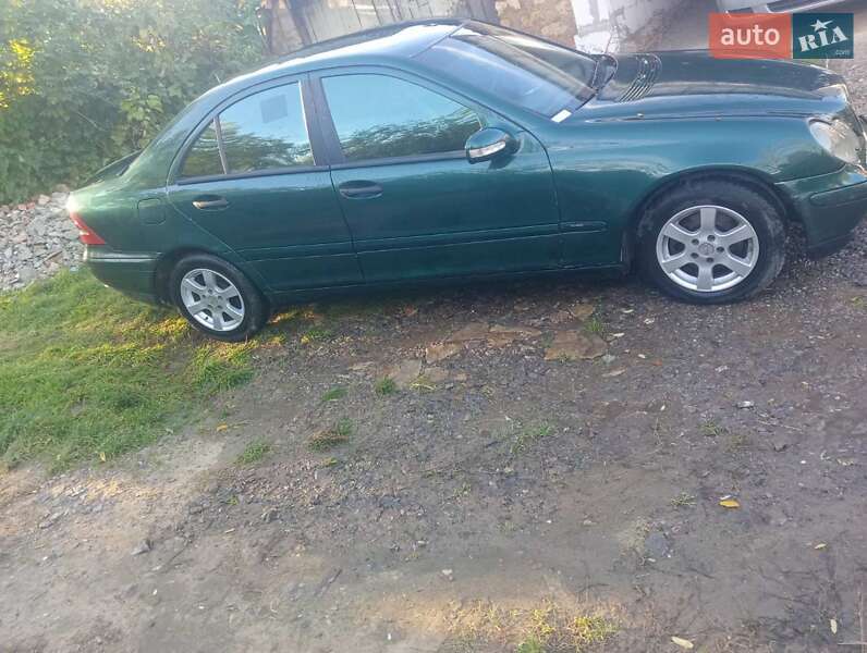 Седан Mercedes-Benz C-Class 2001 в Одессе