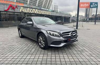 Седан Mercedes-Benz C-Class 2017 в Киеве