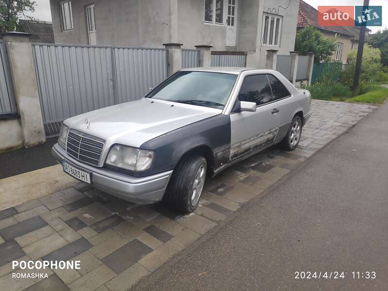 Седан Mercedes-Benz C-Class 1993 в Мукачево