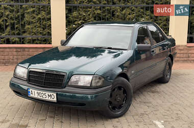 Седан Mercedes-Benz C-Class 1997 в Василькове