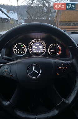 Универсал Mercedes-Benz C-Class 2010 в 