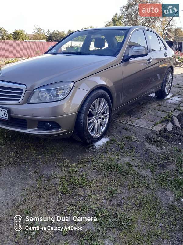 Седан Mercedes-Benz C-Class 2008 в 
