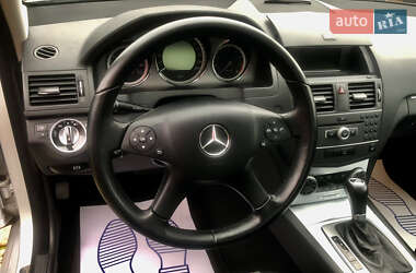 Седан Mercedes-Benz C-Class 2010 в 