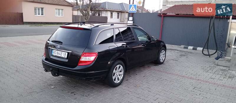 Универсал Mercedes-Benz C-Class 2009 в Мукачево