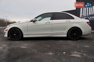Седан Mercedes-Benz C-Class 2012 в 