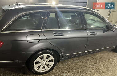 Универсал Mercedes-Benz C-Class 2010 в 