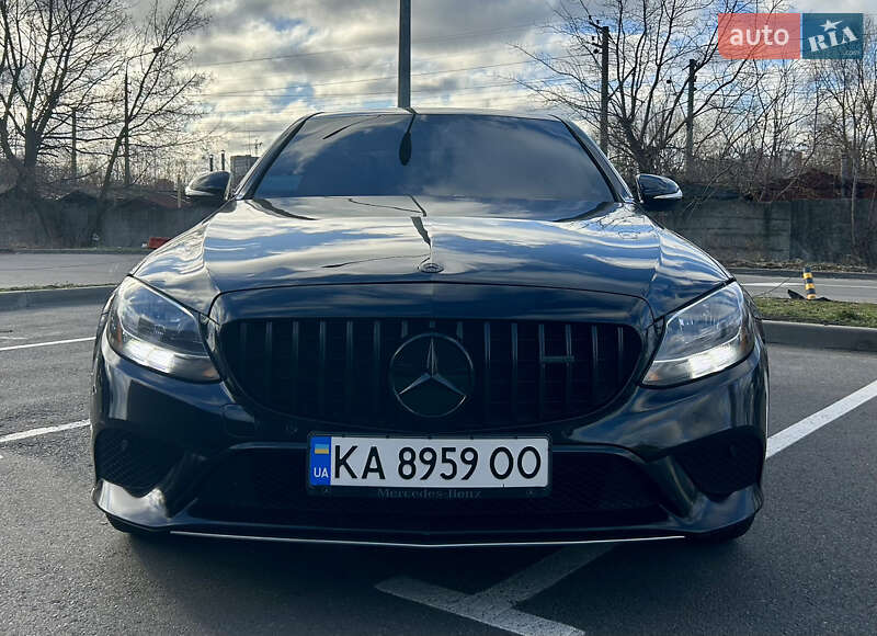 Седан Mercedes-Benz C-Class 2015 в Києві