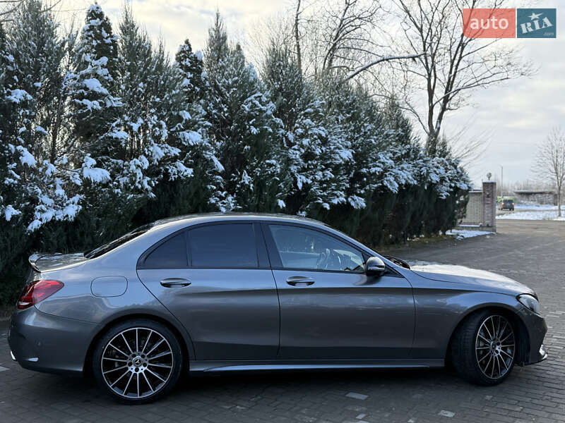 Седан Mercedes-Benz C-Class 2018 в Самборе
