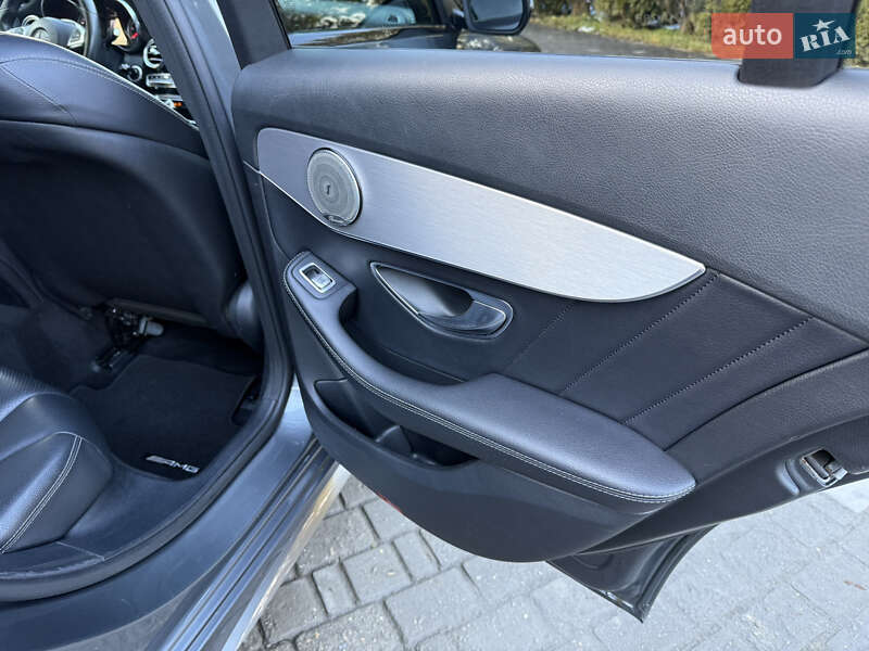 Седан Mercedes-Benz C-Class 2018 в Самборе