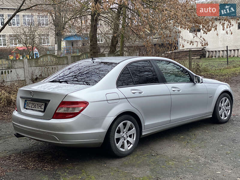 Седан Mercedes-Benz C-Class 2010 в Луцке фото 4 Седан Mercedes-Benz C-Class 2010 в Луцке