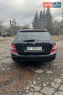 Универсал Mercedes-Benz C-Class 2010 в 