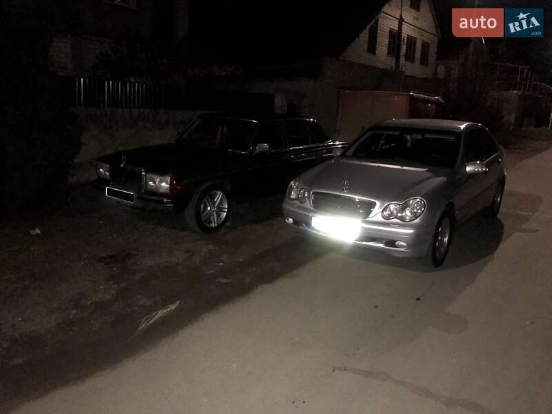 Седан Mercedes-Benz C-Class 2004 в Первомайську