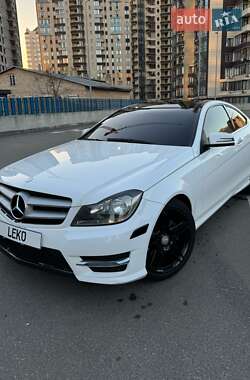 Купе Mercedes-Benz C-Class 2012 в Києві