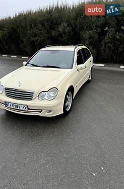 Универсал Mercedes-Benz C-Class 2005 в Крюковщине