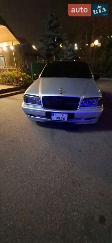 Седан Mercedes-Benz C-Class 1998 в Киеве