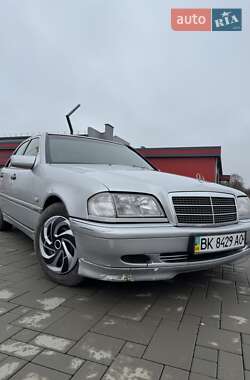 Седан Mercedes-Benz C-Class 2000 в 