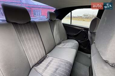 Седан Mercedes-Benz C-Class 2000 в 