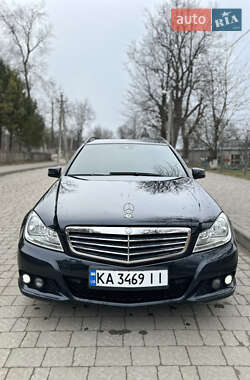 Универсал Mercedes-Benz C-Class 2011 в 